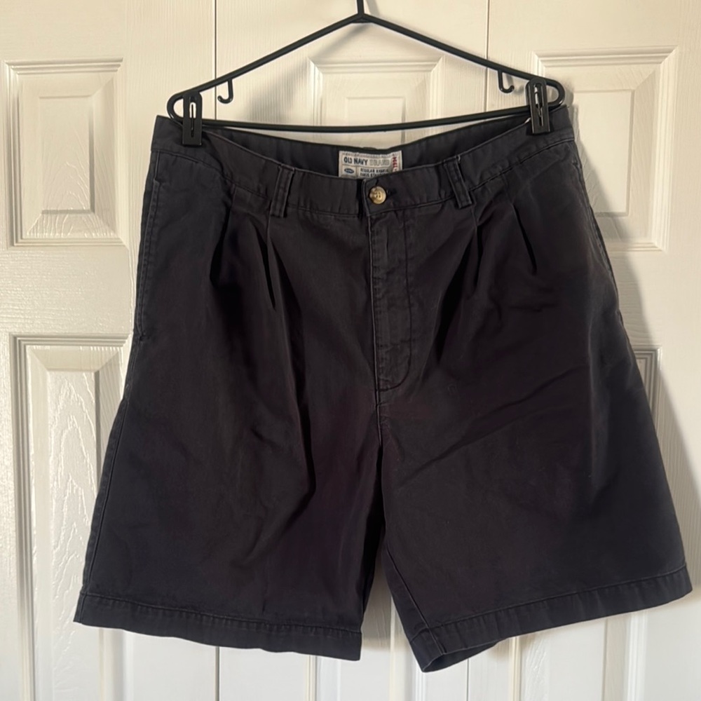 Old Navy Regular Khakis Black Flat Front Shorts Classic Style Size 38🥰